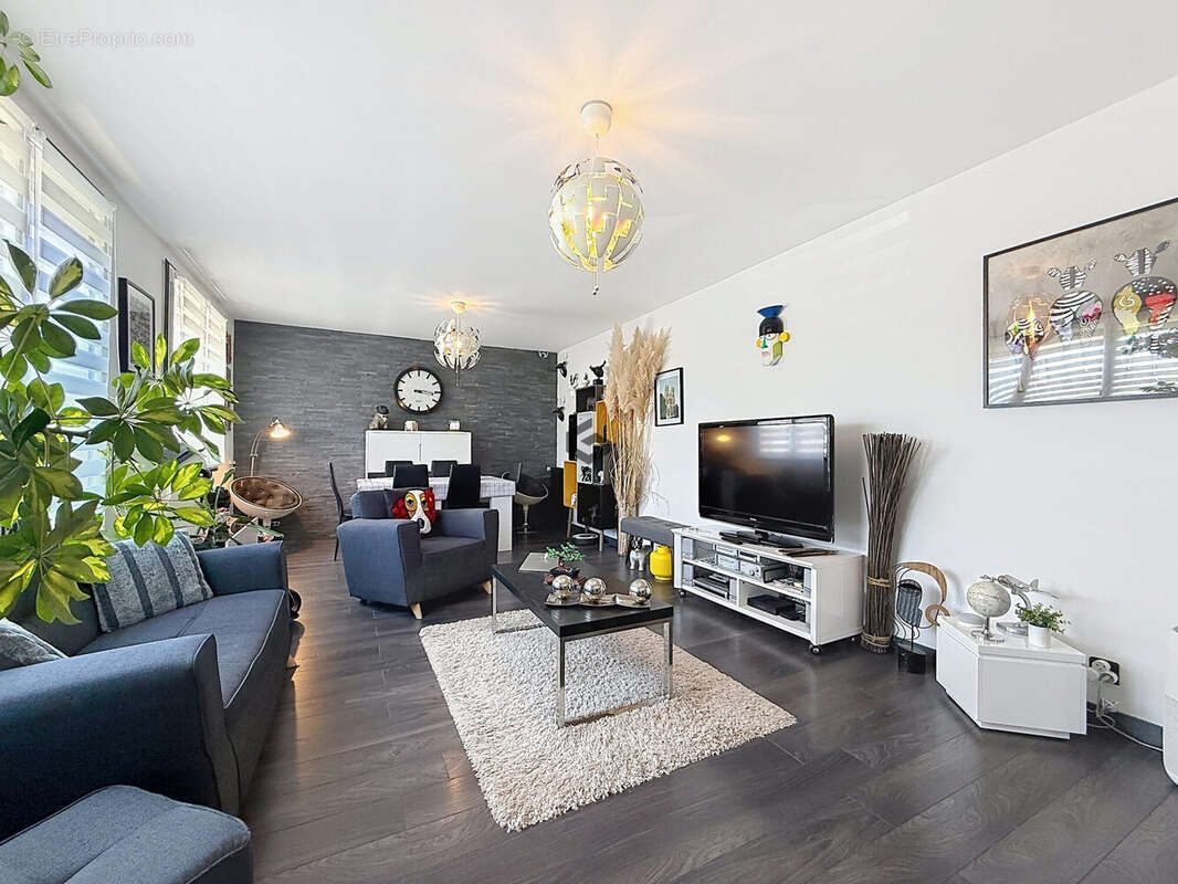 Maison 93 m² à Reims  - photo 6