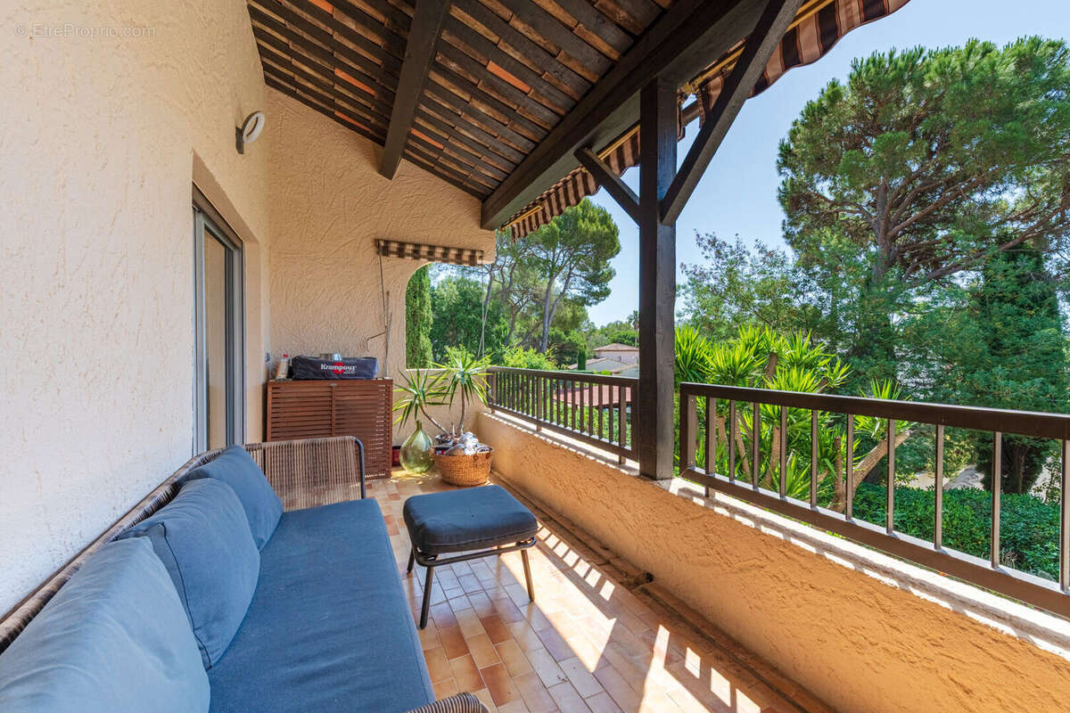 Appartement à SAINT-RAPHAEL
