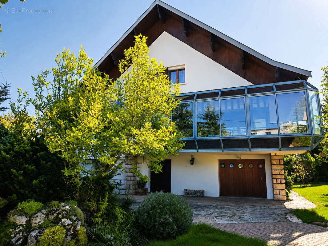 Maison à BOURG-EN-BRESSE