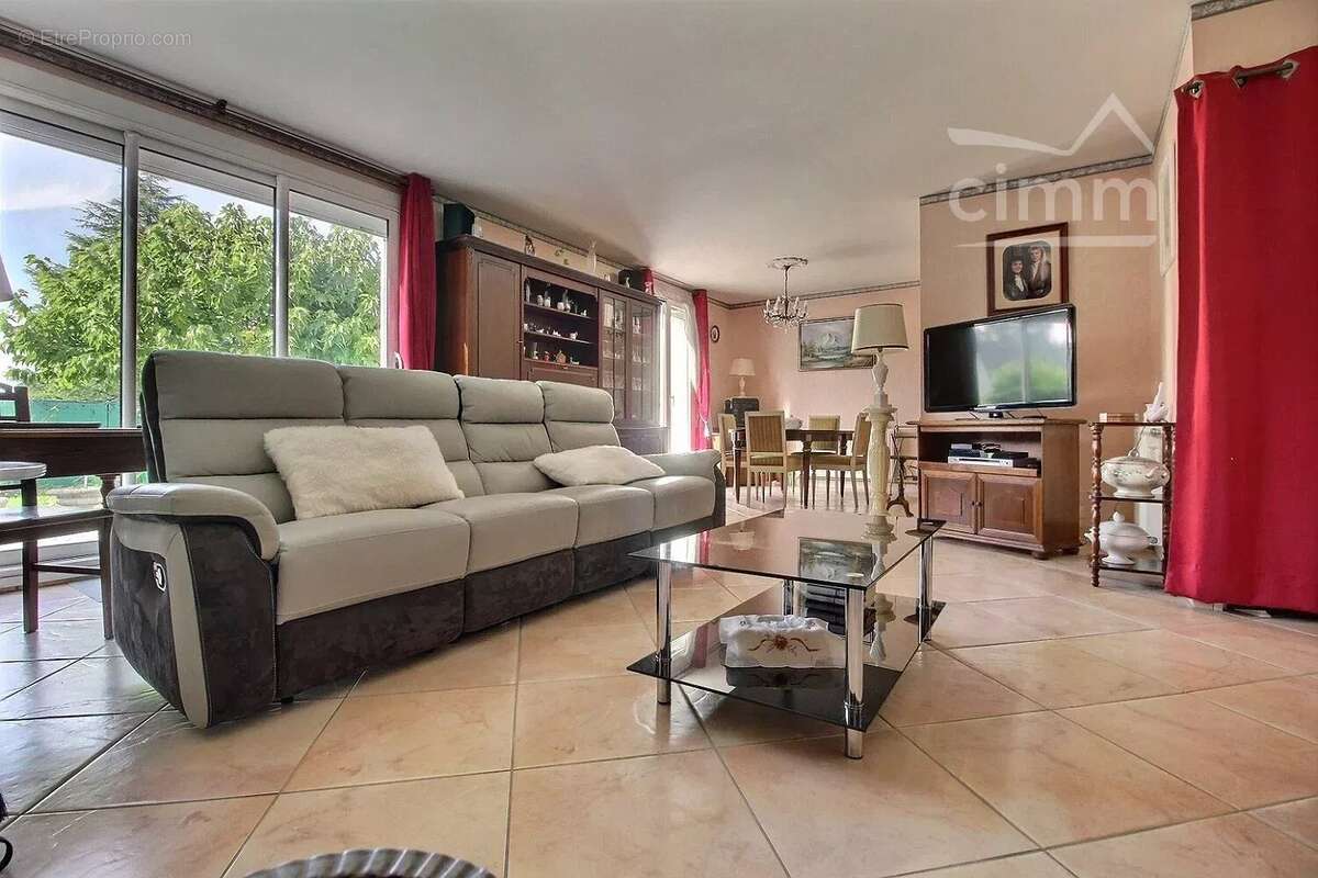 Maison à JOUE-LES-TOURS