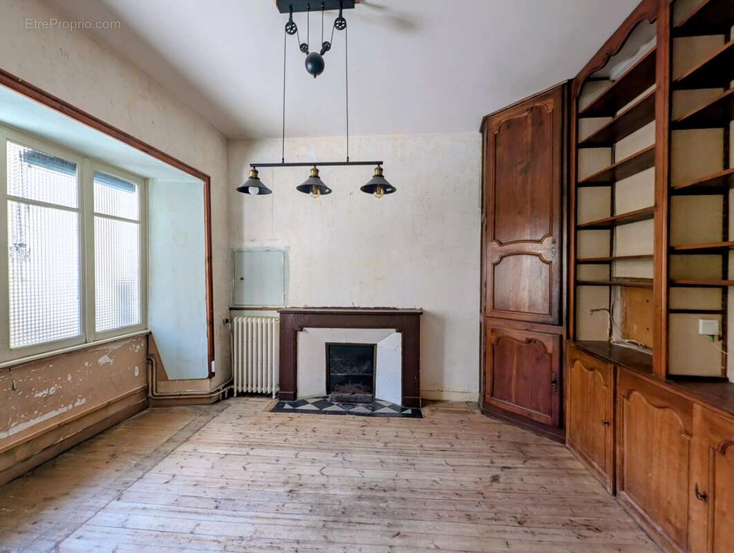 Maison à MONFLANQUIN