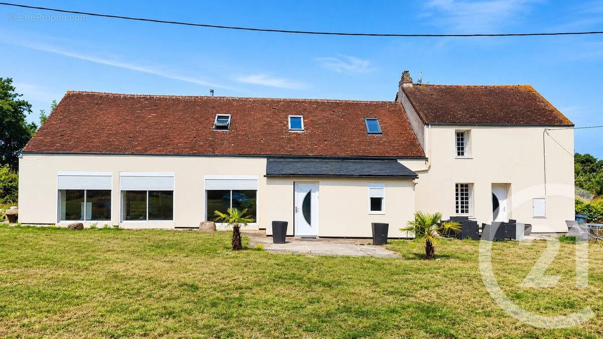 Maison à ECOUCHE