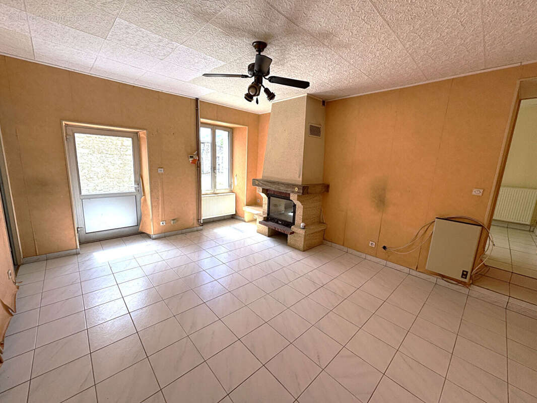 Ensemble immobilier deux maisons indépendantes vaudelnay  8 kms de montreuil-bellay - photo 3