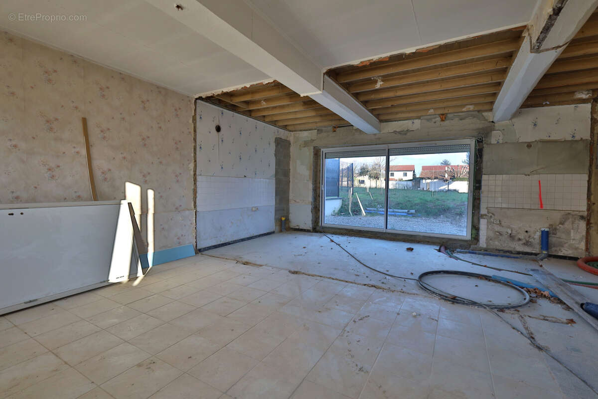 Maison à SAINT-JUST-CHALEYSSIN