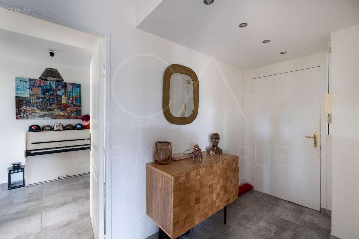 Appartement à TASSIN-LA-DEMI-LUNE