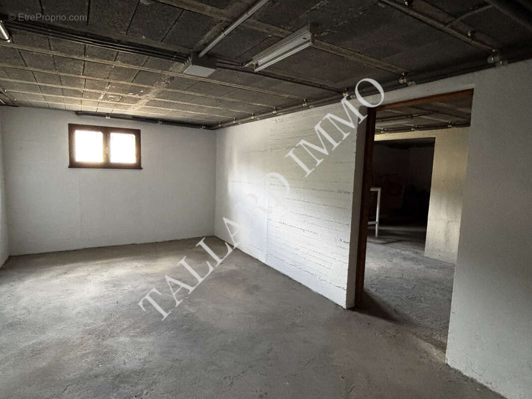 Tallard centre, villa de plain pied sur sous sol complet, terrain 933 m2 - photo 22