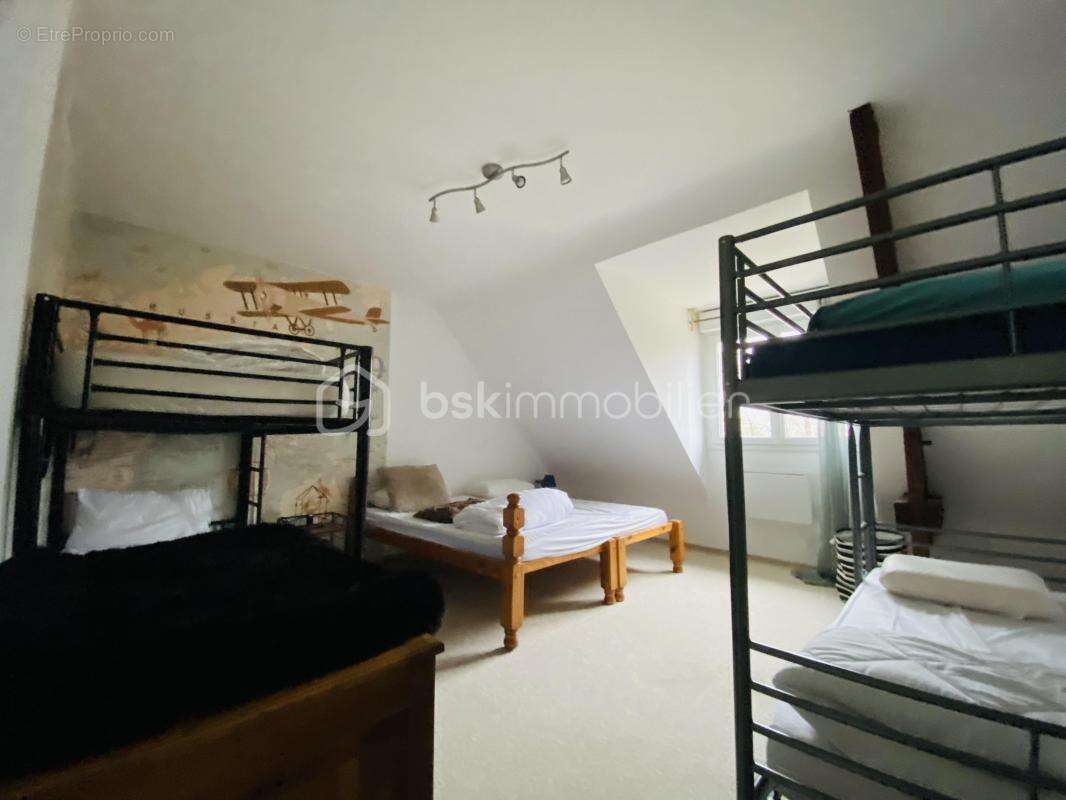 Maison à SAINT-JOUAN-DES-GUERETS