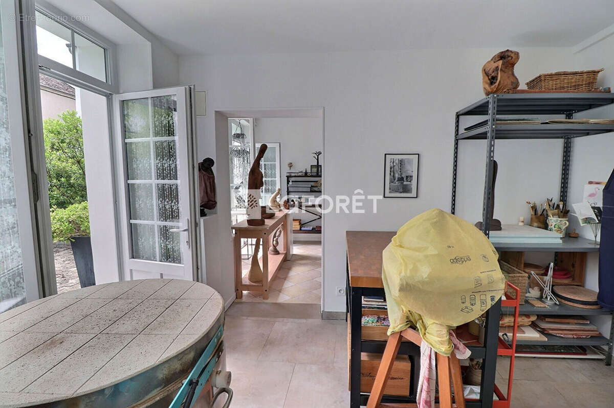 Maison Milly La Foret 8 pièce(s) 220 m2 - photo 6