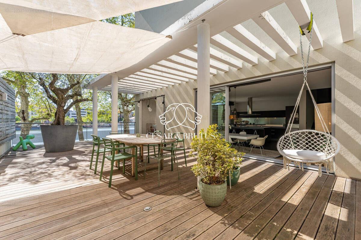 Maison à LYON-5E