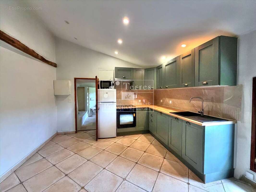 Appartement à TOURTOUR