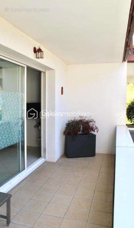 Appartement à SAINT-PIERRE-D'IRUBE