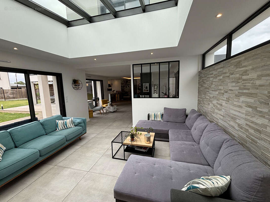 Vue mer - exceptionnelle villa contemporaine de 2023 - photo 4
