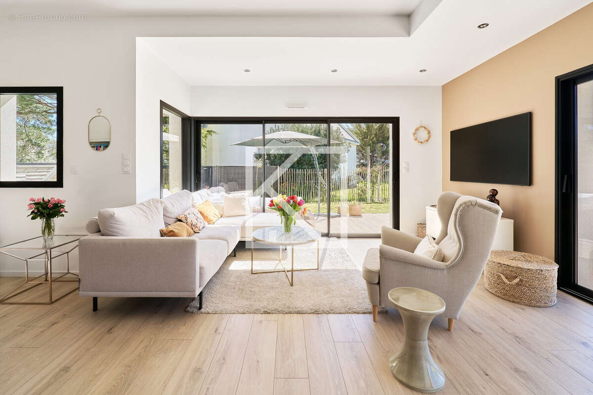 Maison à SAINT-ARMEL