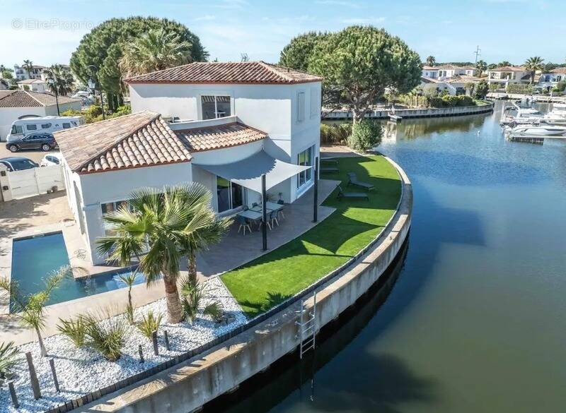 Maison à AIGUES-MORTES
