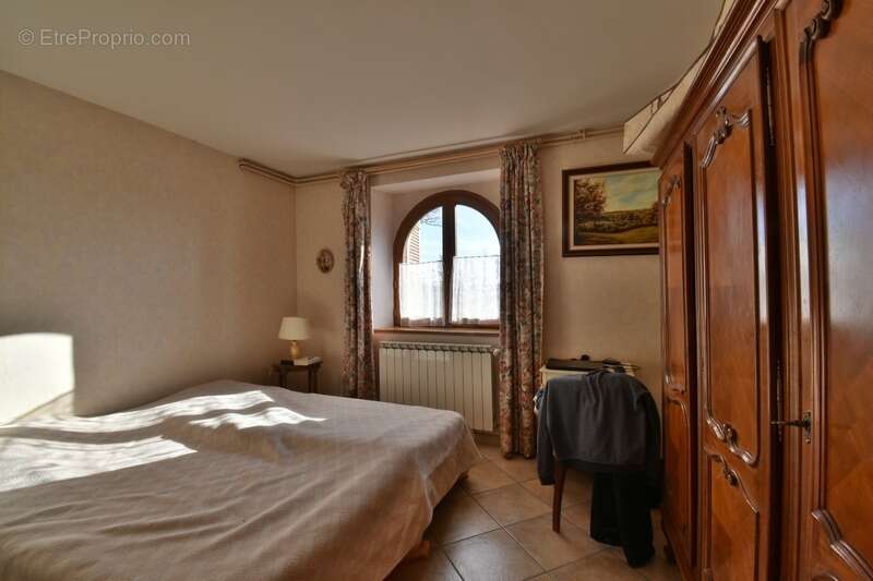 Maison à SAINT-AGNANT-DE-VERSILLAT