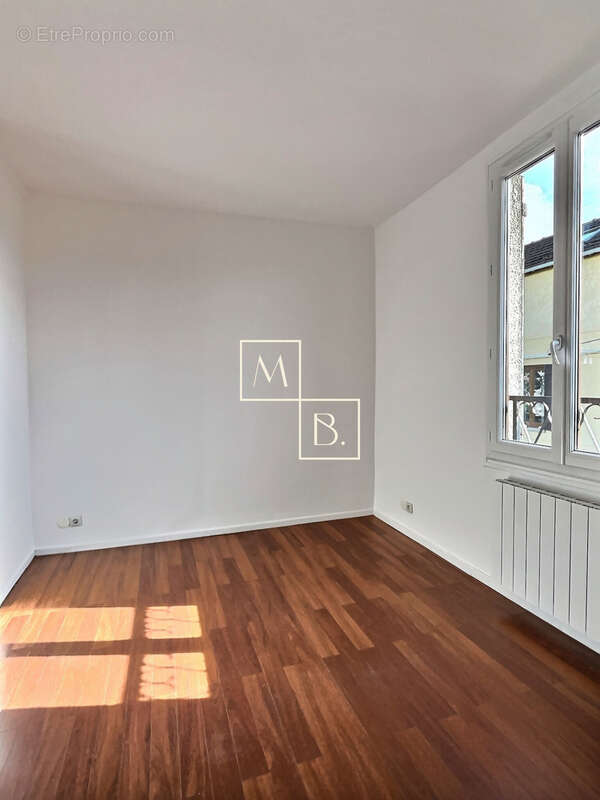 Appartement à CORBEIL-ESSONNES