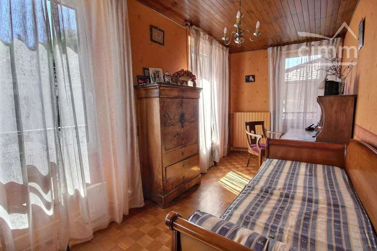 Maison à LA ROCHETTE