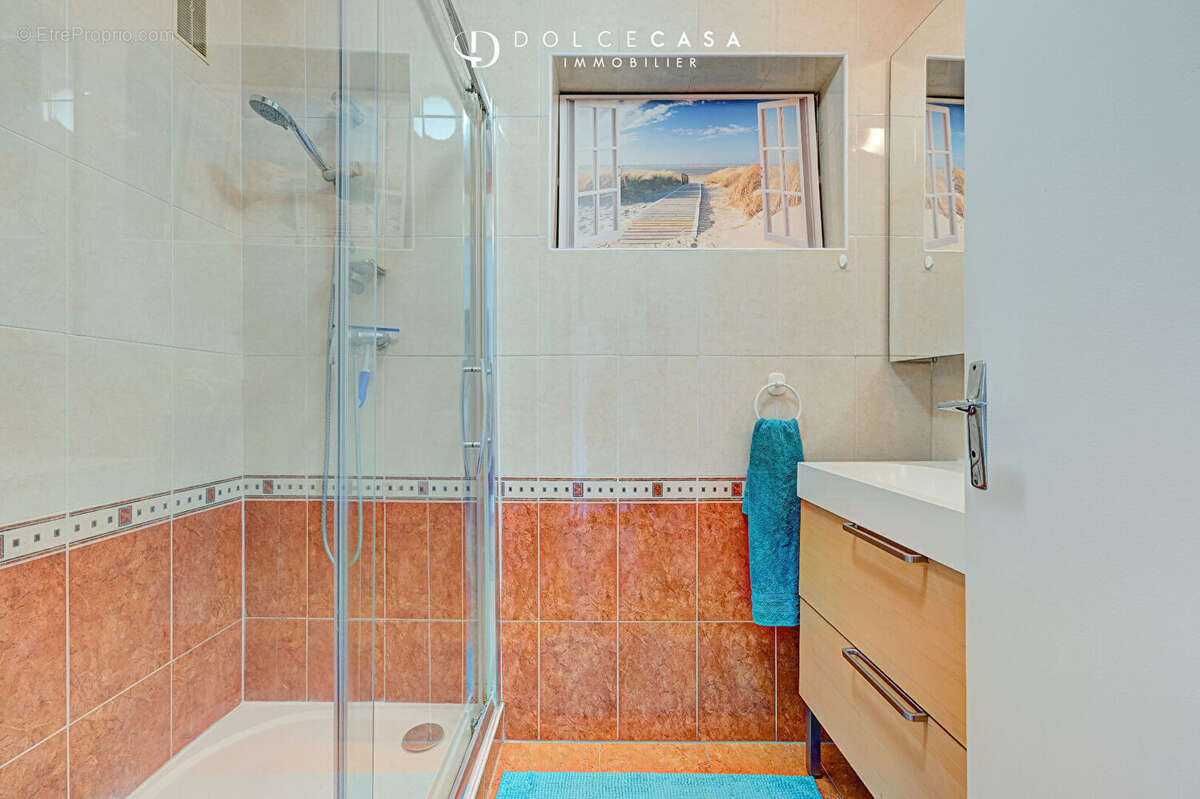 Appartement à LE PERREUX-SUR-MARNE