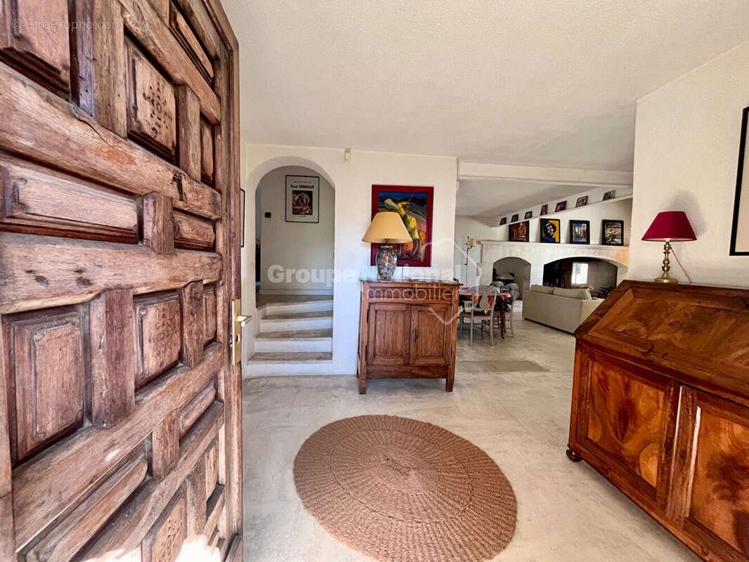 Maison à CARRY-LE-ROUET