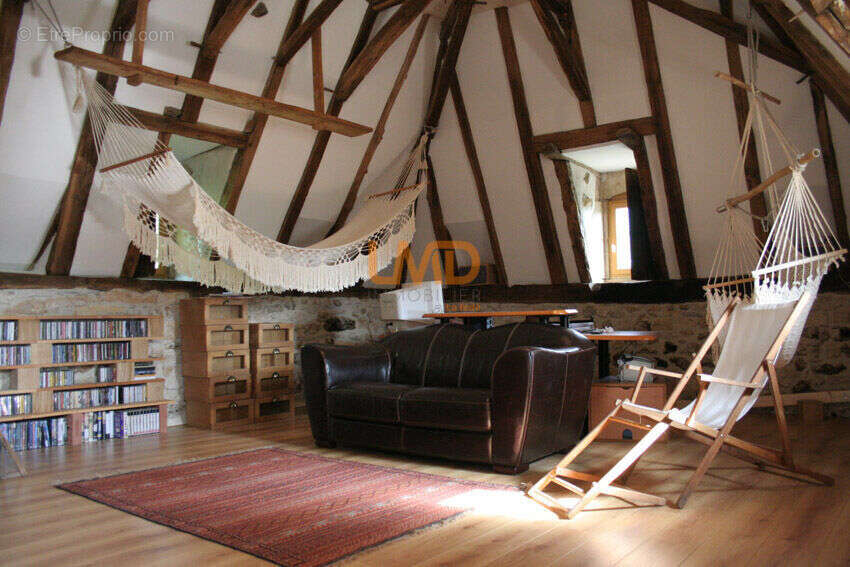 Maison à NAUSSAC