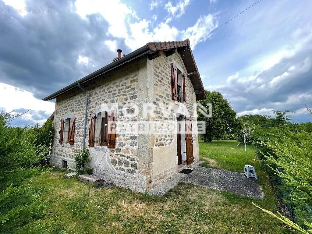 Maison à EPIRY