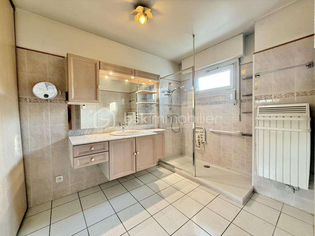 Appartement à ANNECY-LE-VIEUX