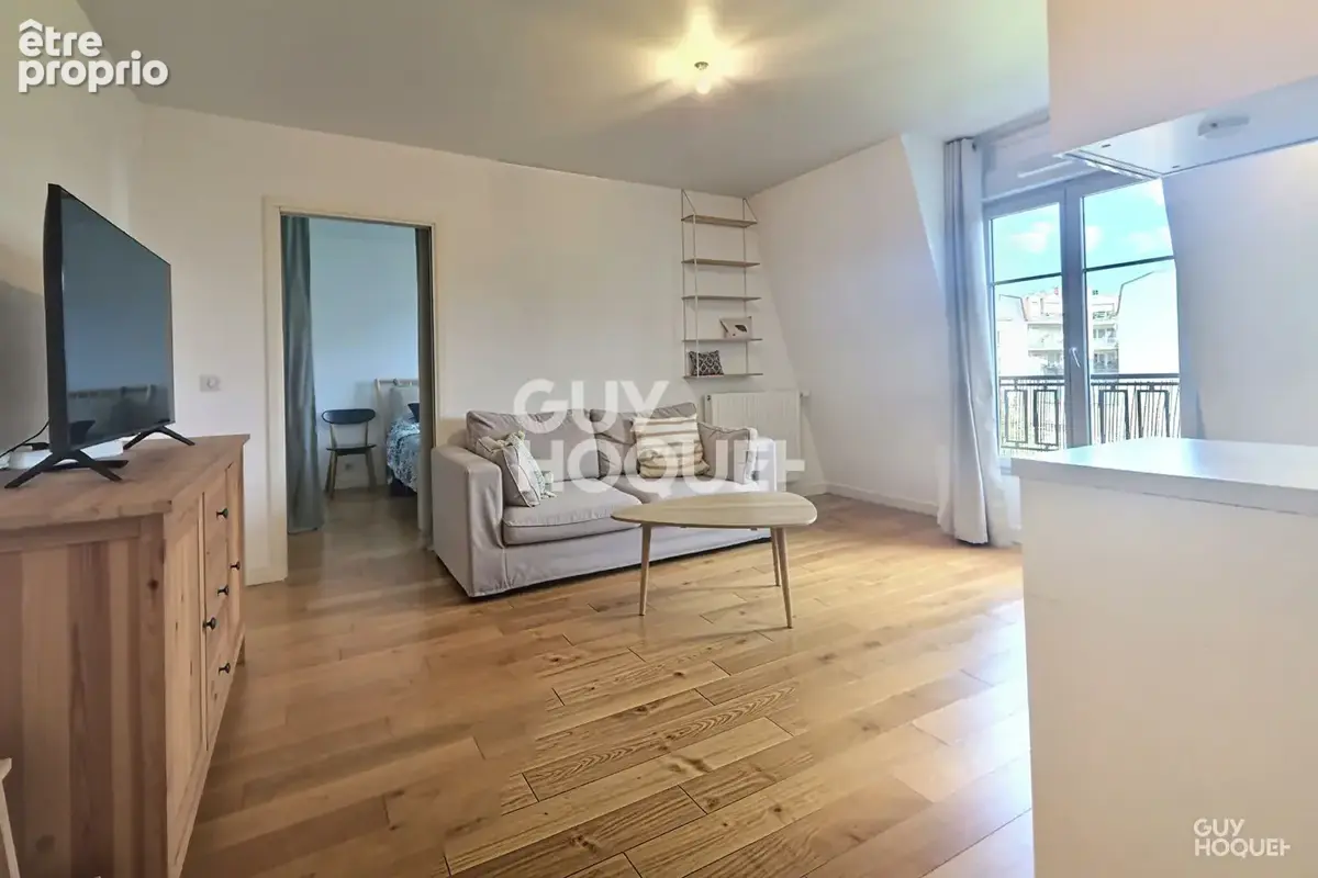 Photo Appartement à Maisons-Alfort au prix de 289 000€