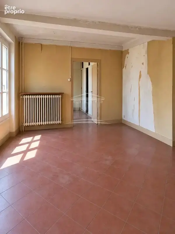 Maison 10 pièces 240 m² à vendre à Sorgues (84700) - photo 8