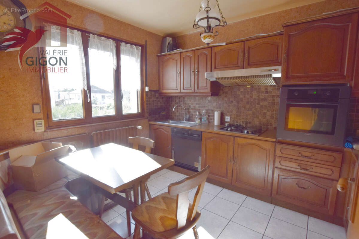 Maison à GRAND-CHARMONT
