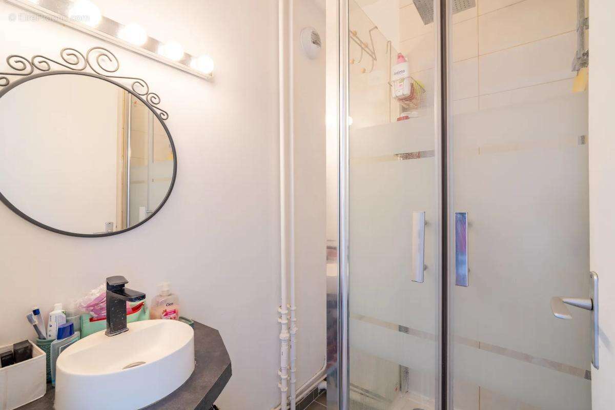 Appartement à NANTERRE