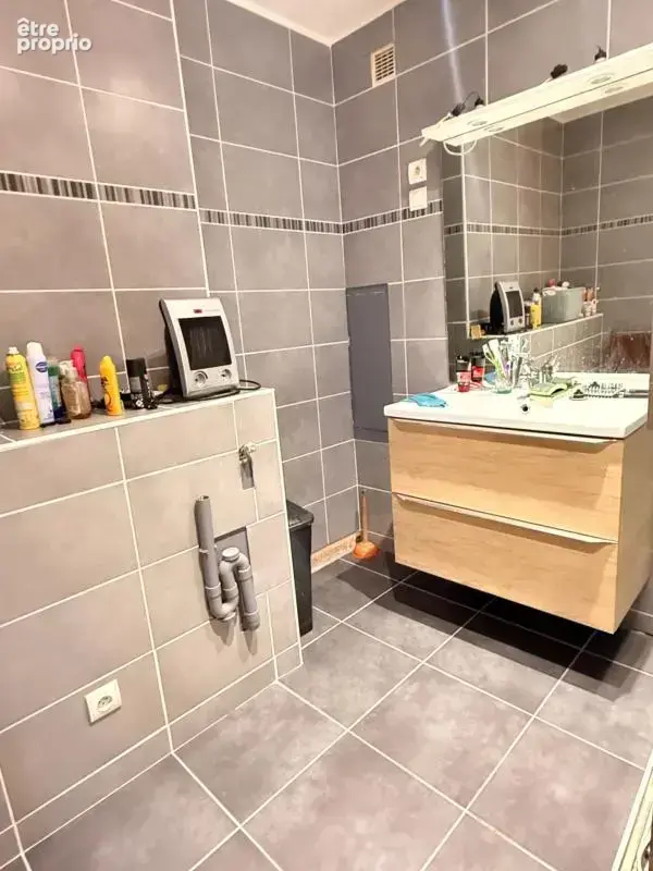 OPPORTUNITE ! Restaurant de caractère avec fonds et murs, adresse emblématique, à vendre au coeur de Guéret 415 000 € - photo 19