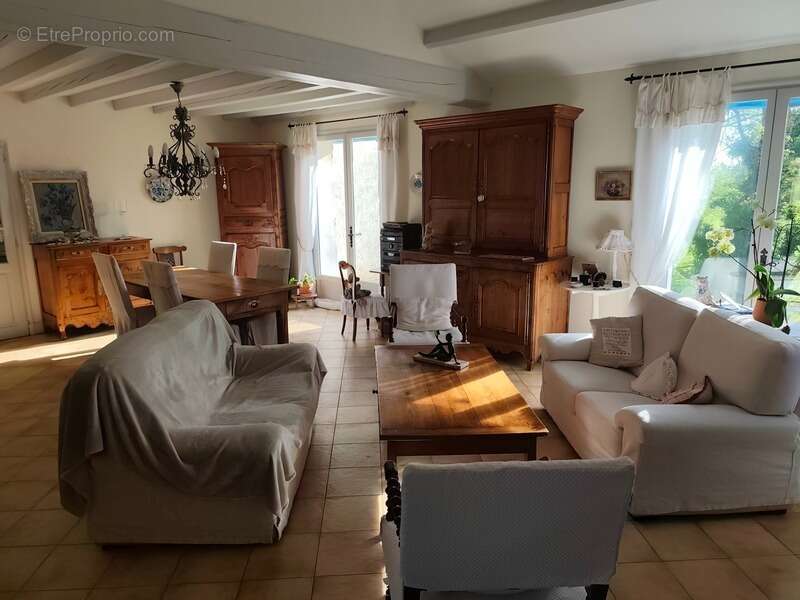Maison à LA COURONNE