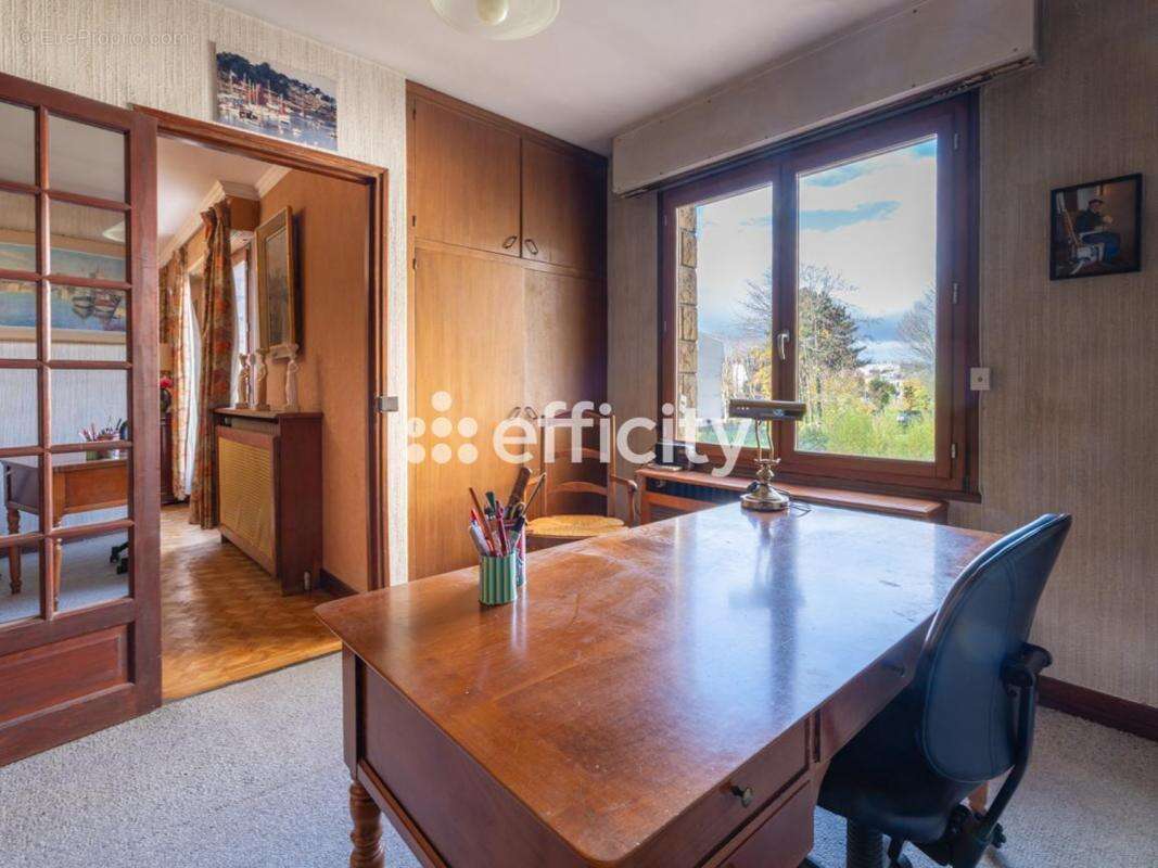 Maison à BRY-SUR-MARNE