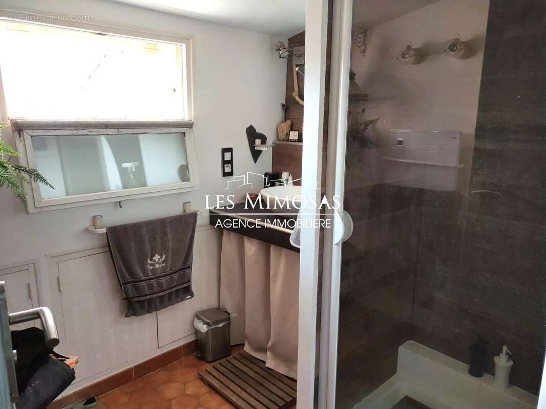 Appartement à FREJUS