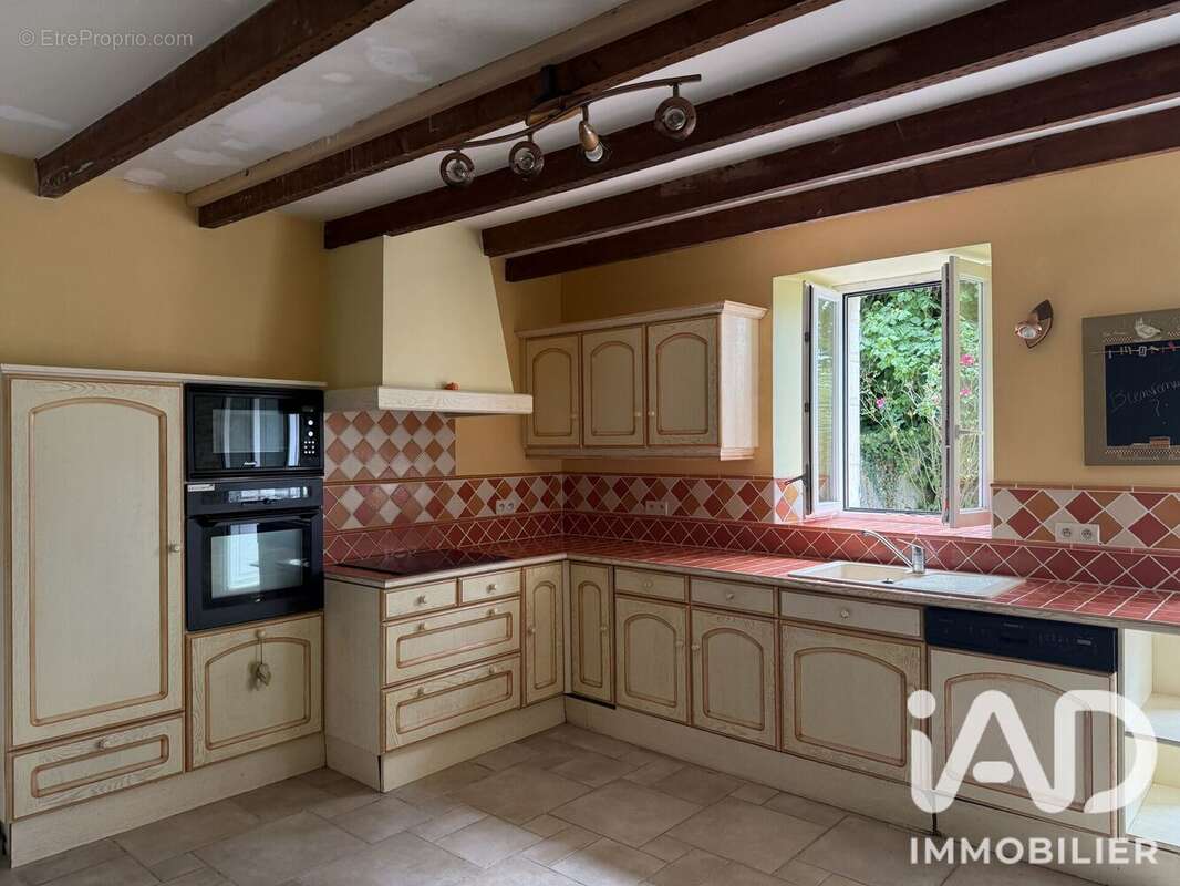 Maison 121 m² à Basly  - photo 6