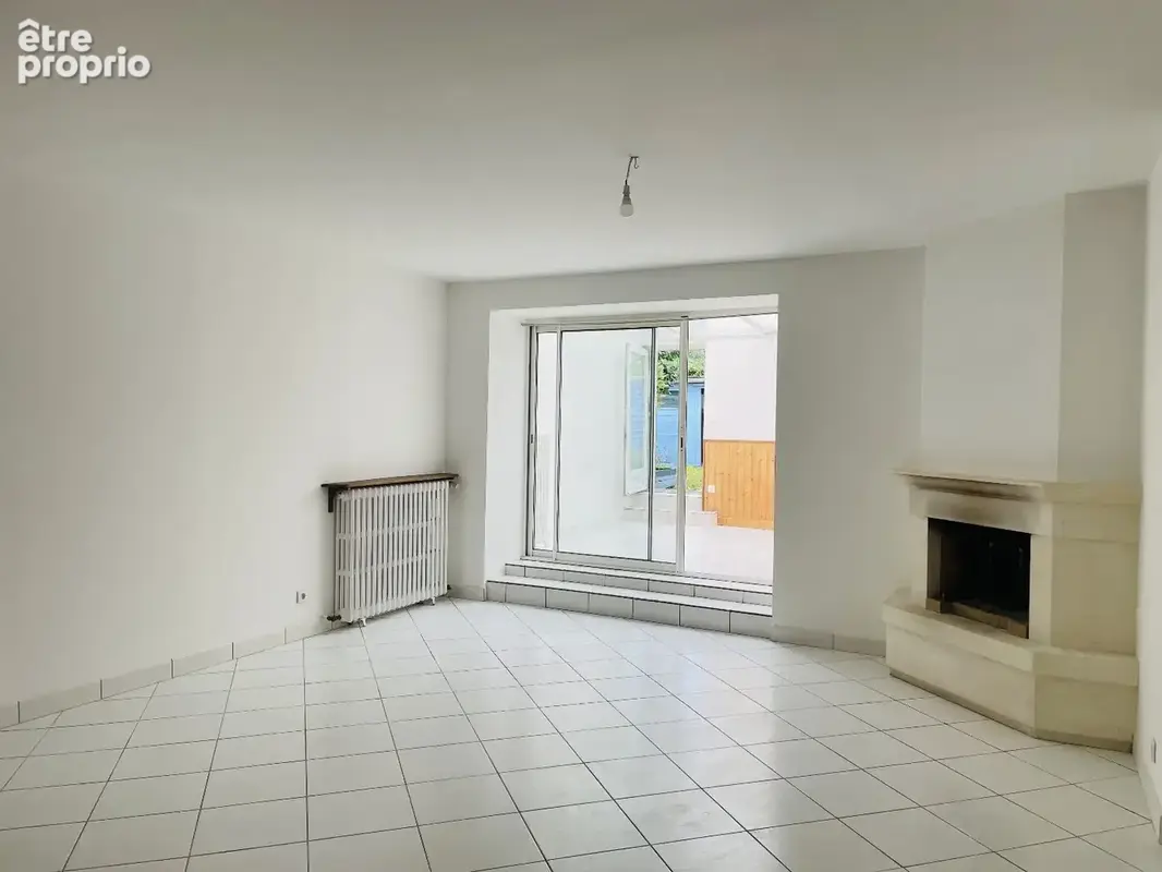 Maison ancienne au coeur du quartier " La Barbinière" - photo 3