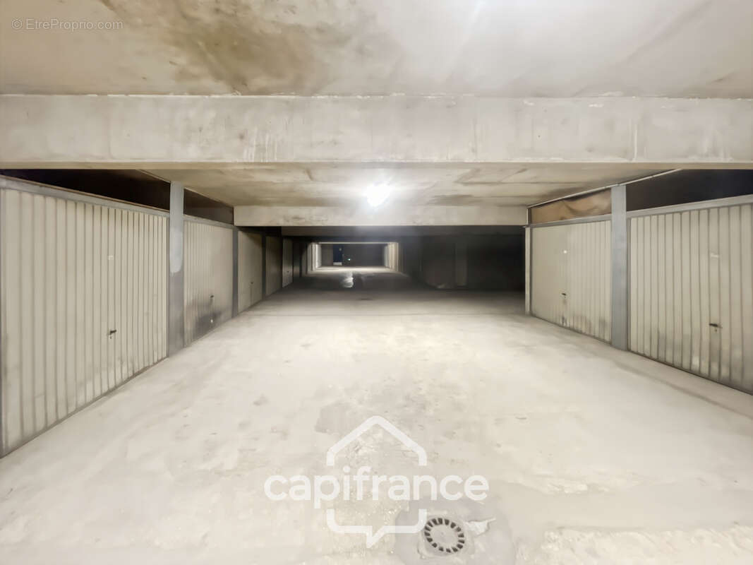 Dijon – Garage fermé de 13 m² dans résidence sécurisée, proche gare - photo 5