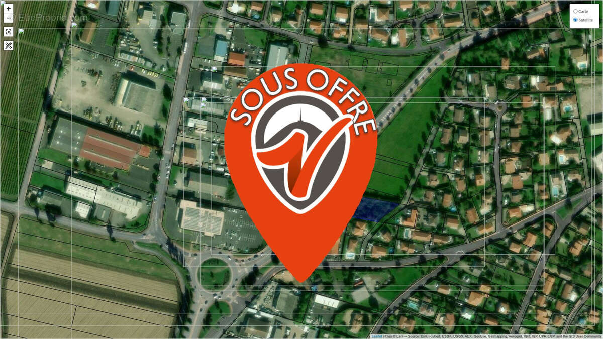 Terrain à PONT-DU-CHATEAU