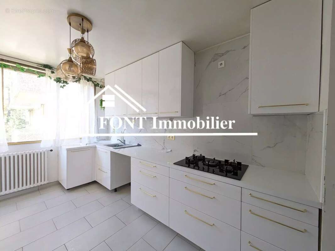 Appartement à SAINT-ETIENNE
