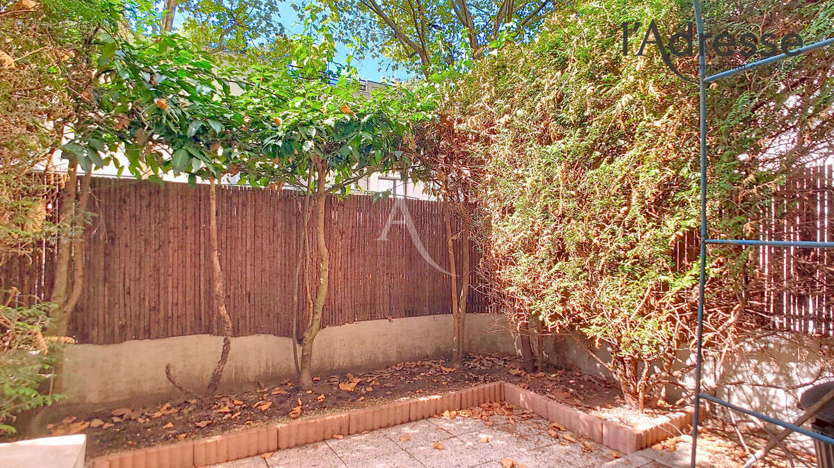 Appartement à SURESNES