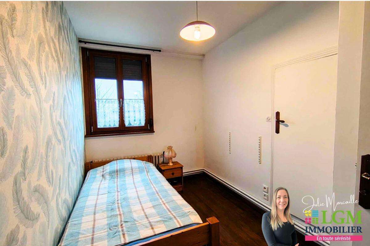 Maison à PETITE-FORET