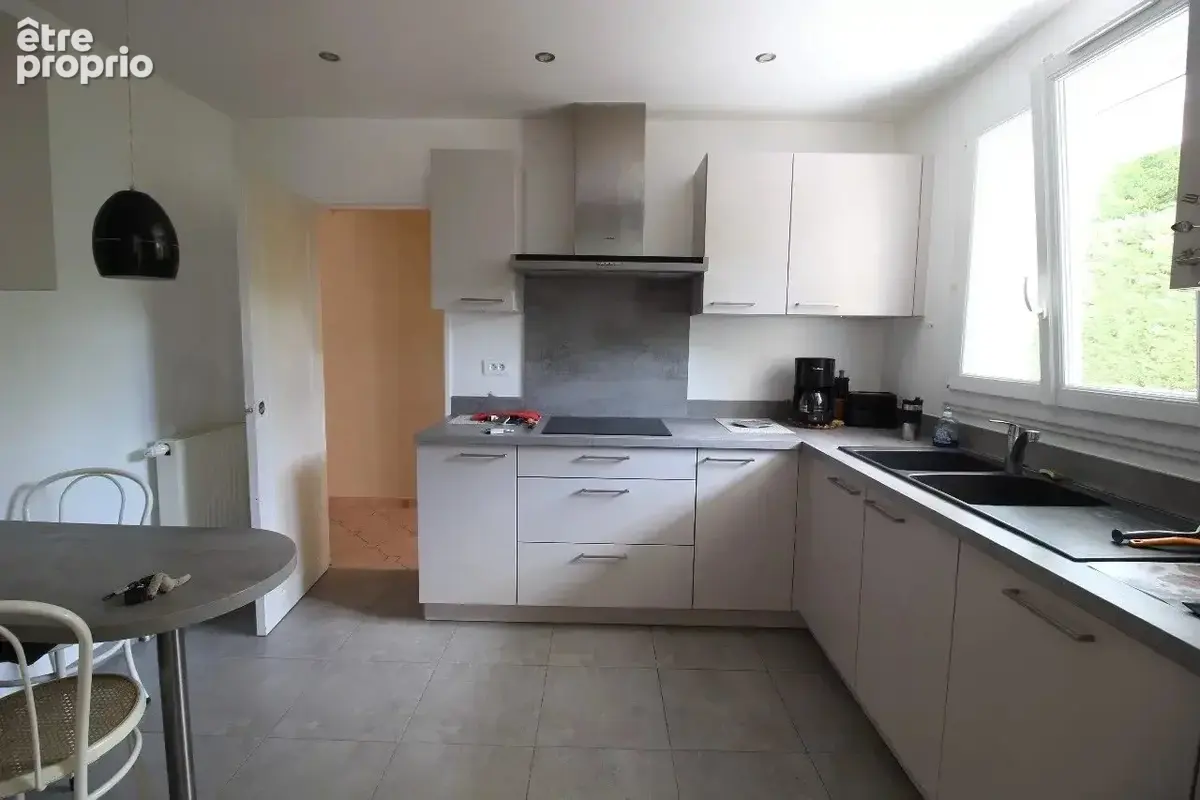Maison 8 pièces 170 m² à vendre à Ozoir-La-Ferriere (77330) - photo 4