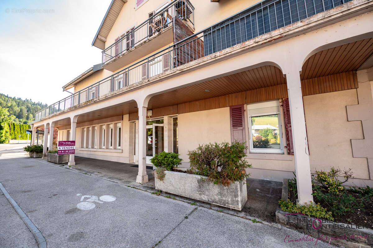 Oye et pallet : local ou appartement en rdc - photo 23