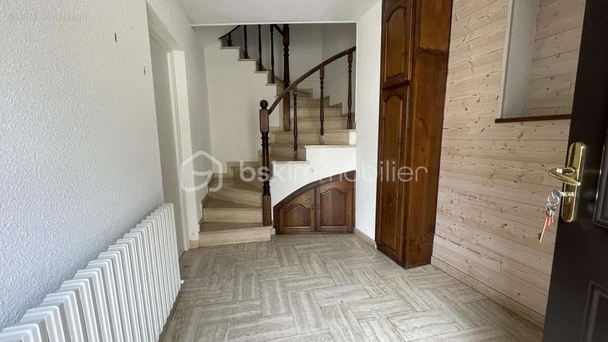 Maison à SAINT-ALBAN-SUR-LIMAGNOLE