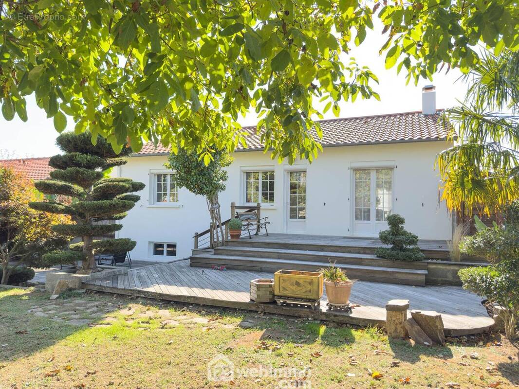 Maison sur sous-sol entièrement rénovée - Maison à TOUTLEMONDE