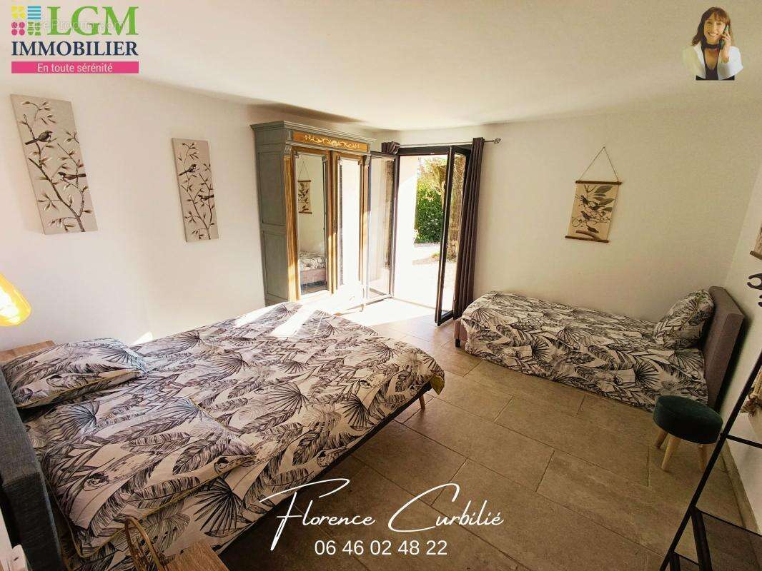 Maison à SAINT-HILAIRE-DE-BRETHMAS