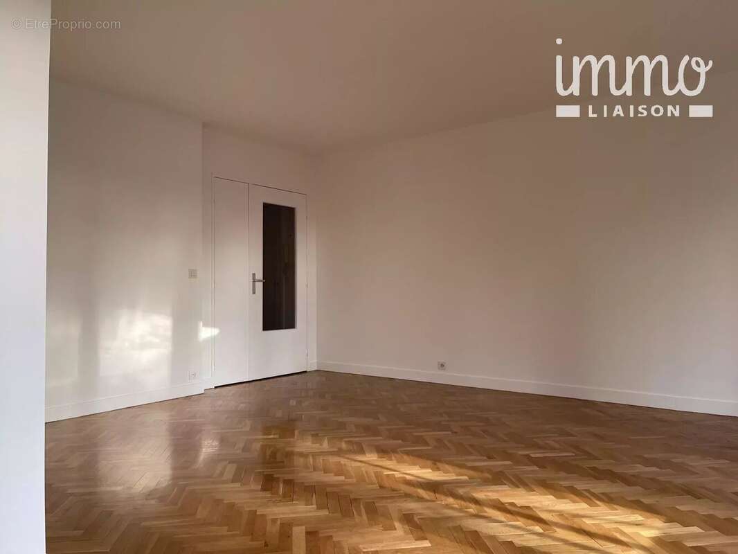 Appartement à VERSAILLES