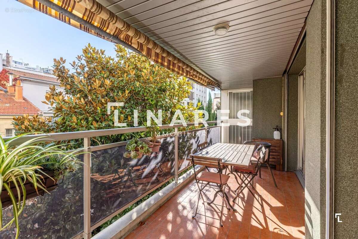 Appartement à MARSEILLE-8E