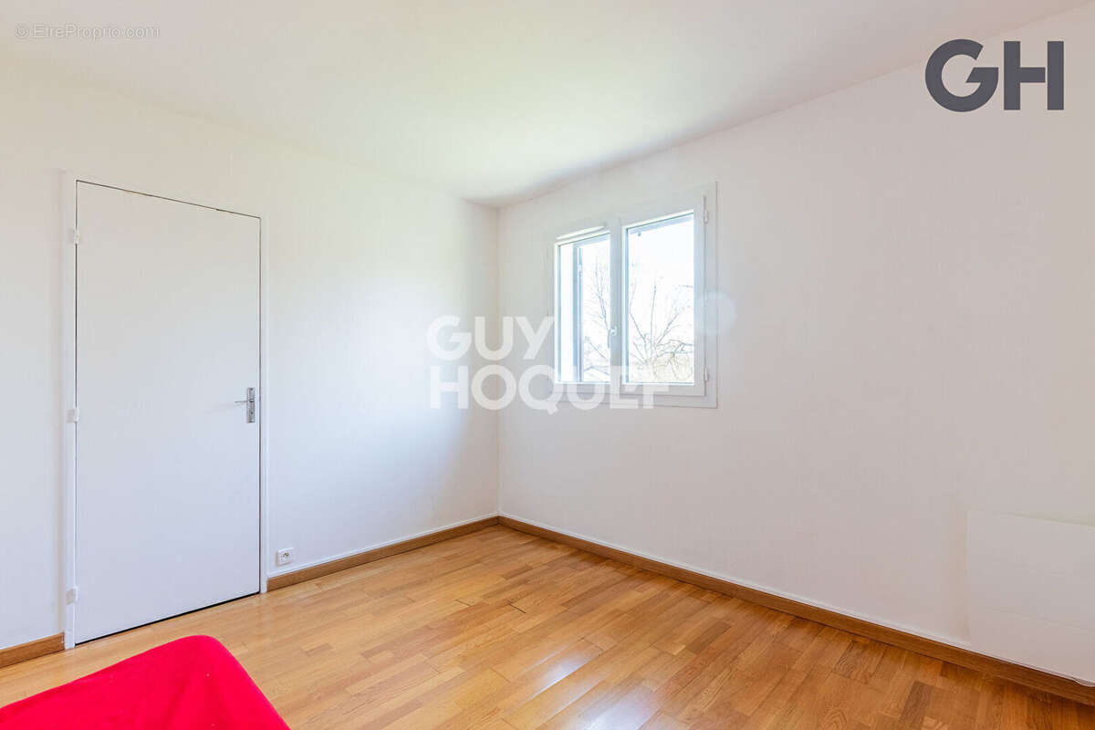 Maison à SOISY-SUR-SEINE