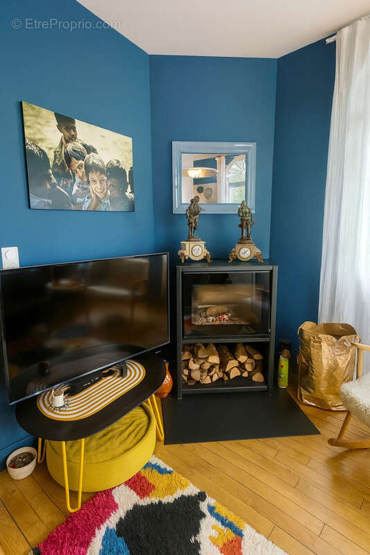 Maison à SAINT-CYR-SUR-LOIRE